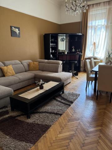 Izabella Home Budapest Ngoại thất bức ảnh