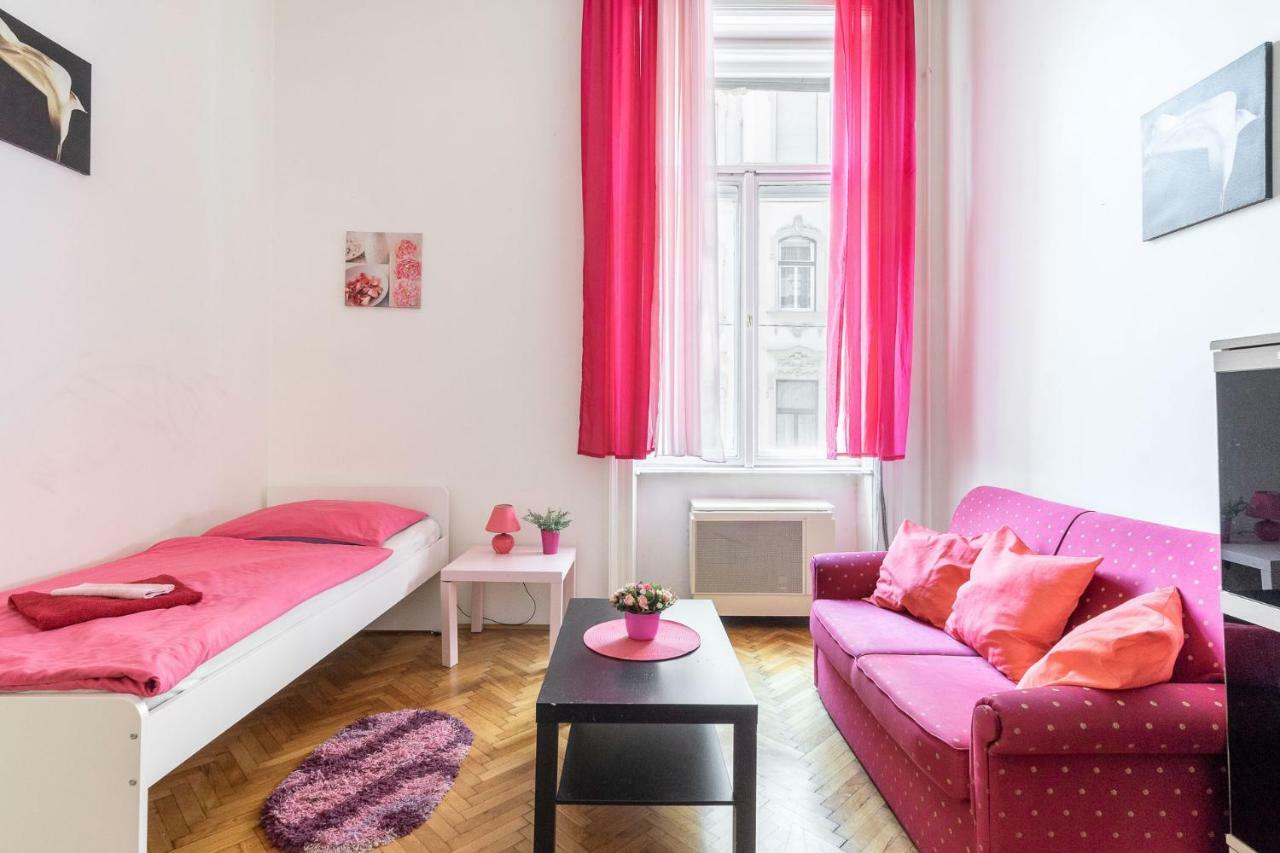 Izabella Home Budapest Ngoại thất bức ảnh