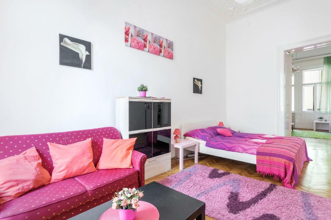 Izabella Home Budapest Ngoại thất bức ảnh