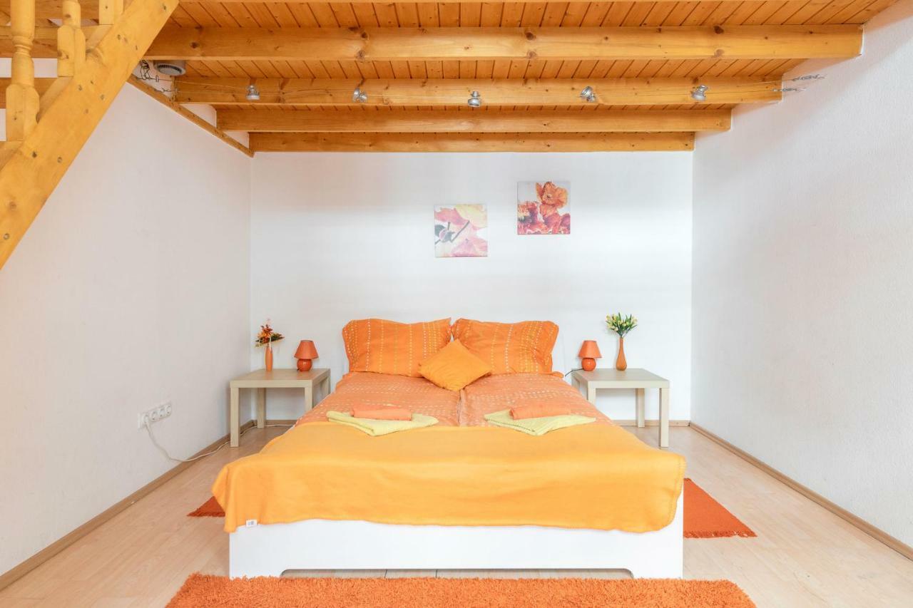 Izabella Home Budapest Ngoại thất bức ảnh